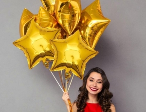 Helyum Uçan Balonlar: Partilerin Vazgeçilmez Dekorasyonları