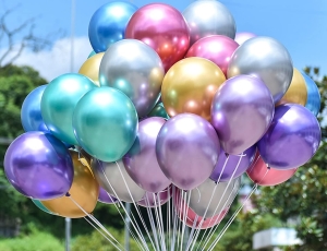 Krom Uçan Balonlarla Etkileyici Kutlamalar Nasıl Yapılır?