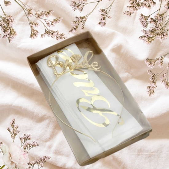Bride To Be Kuşak ve Taç Set Beyaz Altın Bride To Be Kuşak ve Taç Set Beyaz Altın