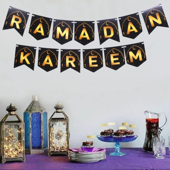 Ramadan Kareem Zikzak Banner