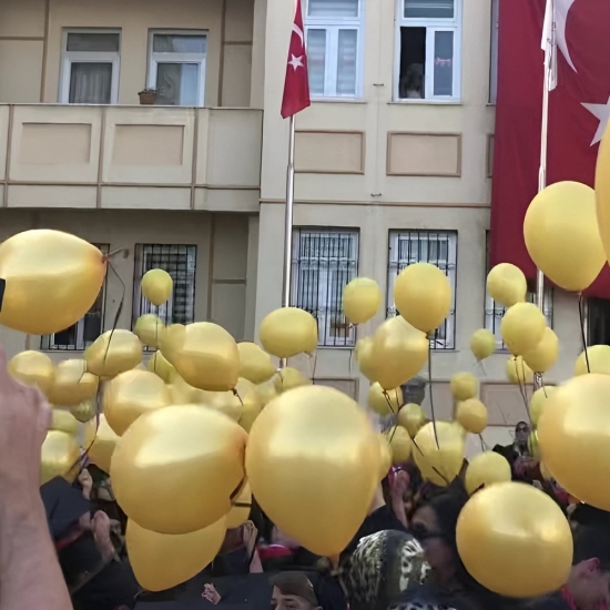 Mezuniyet Temalı Uçan Balon Seti - 50 Adet Mezuniyet Temalı Uçan Balon Seti - 50 Adet